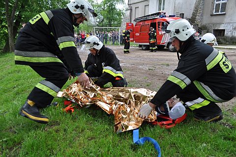 Ewakuacja szkoy w Grojcu