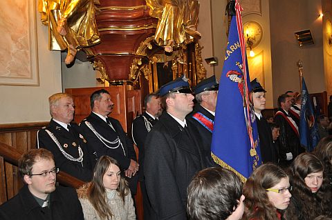 Msza żałobna w klasztorze oo. Bernardynów w Alwerni Msza żałobna w klasztorze oo. Bernardynów w Alwerni