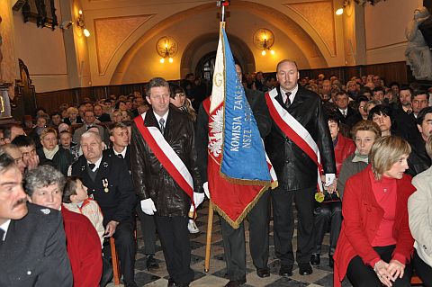 Msza żałobna w klasztorze oo. Bernardynów w Alwerni Msza żałobna w klasztorze oo. Bernardynów w Alwerni