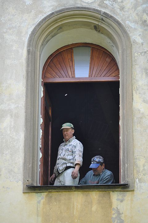 Zabudowa okien w wiey klasztornej