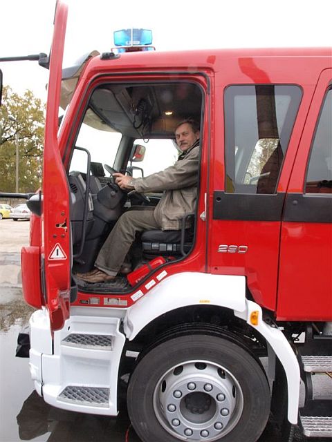 VOLVO FL - nowy samochd poarniczy dla OSP Grojec