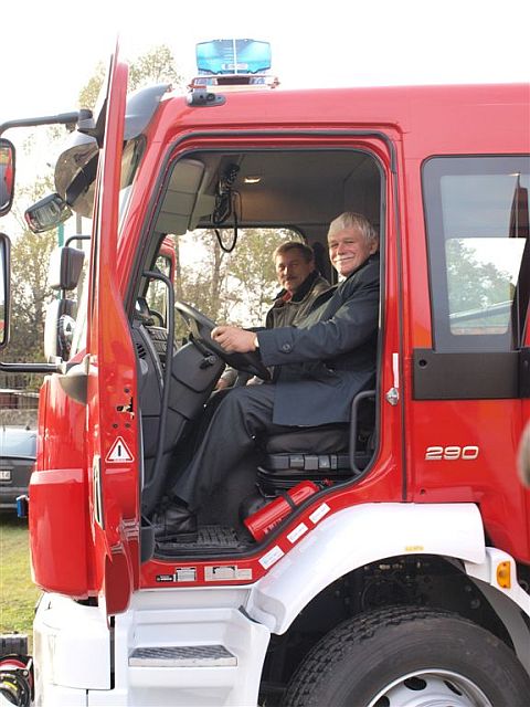 VOLVO FL - nowy samochd poarniczy dla OSP Grojec