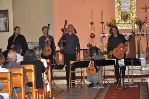 Grojec - koncert lskiego oktetu gitarowego 