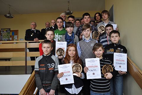Gminny Turniej Wiedzy Pożarniczej Gminny Turniej Wiedzy Pożarniczej