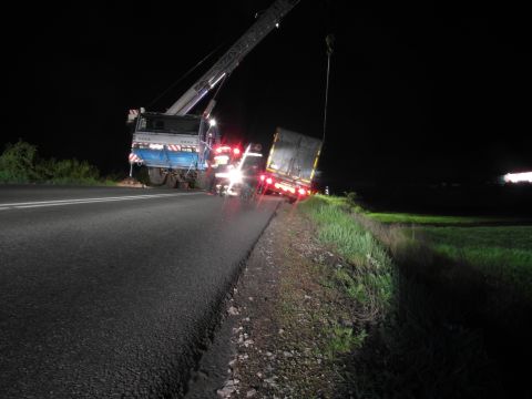 Akcja pionowania ciężarówki MAN Akcja pionowania ciężarówki MAN