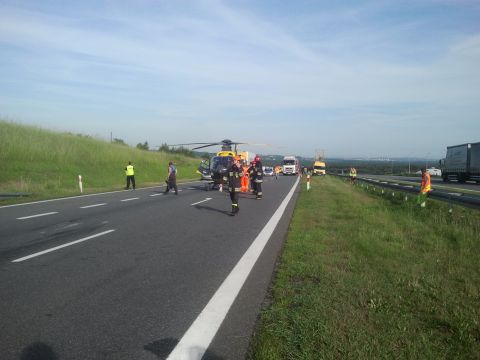 Wypadek na A4 z udziaem cysterny
