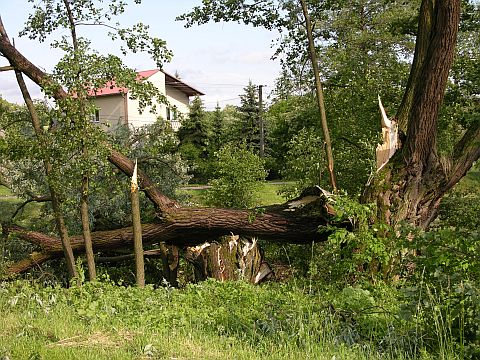 Nawanica z gradobiciem