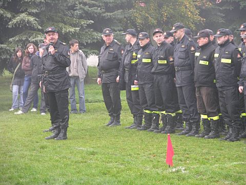 Powiatowe zawody pożarnicze w Gromcu Powiatowe zawody pożarnicze w Gromcu