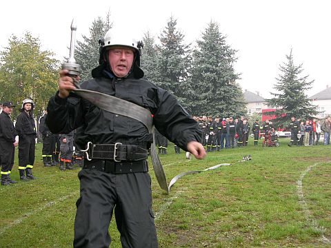 Powiatowe zawody pożarnicze w Gromcu Powiatowe zawody pożarnicze w Gromcu