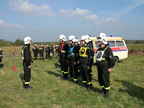 Powiatowe zawody pożarnicze w Gromcu Powiatowe zawody pożarnicze w Gromcu